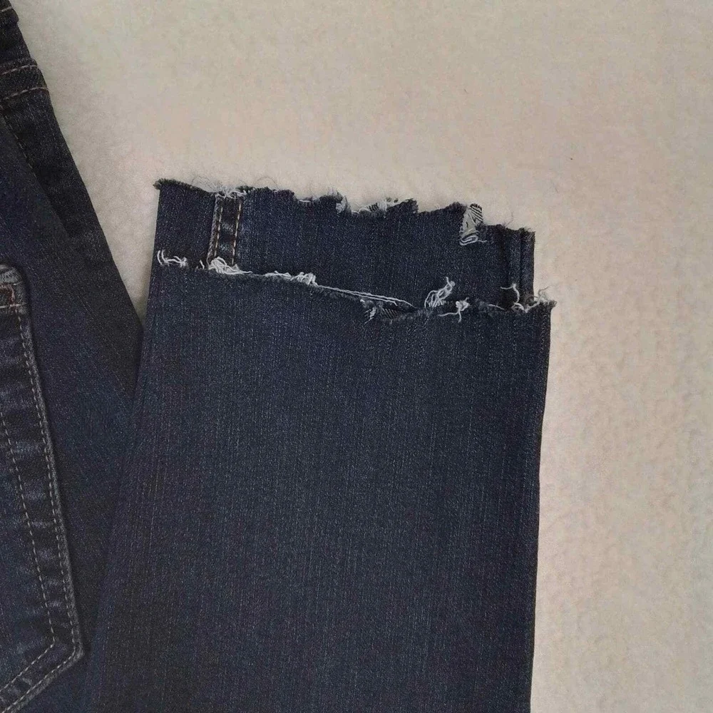 Wild Fable Highest Rise Skinny‎ Jeans Sz 4 Dark Wash Distressed Raw Hem Stretch